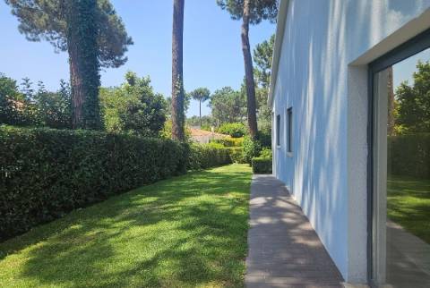 Moradia T4 na Herdade da Aroeira