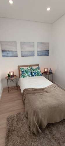 Apartamento T3 em Benfica com garagem e varanda