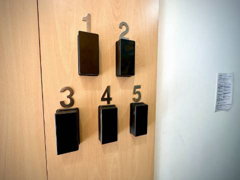 Prédio com 5 suítes no coração do Porto, com Alojamento Local (AL)