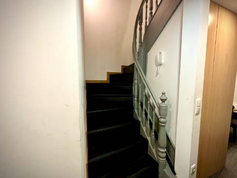 Prédio com 5 suítes no coração do Porto, com Alojamento Local (AL)