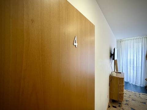 Prédio com 5 suítes no coração do Porto, com Alojamento Local (AL)