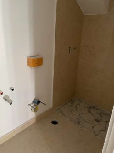 Maravilhoso edifício histórico situado numa das ruas mais conhecidas do Porto