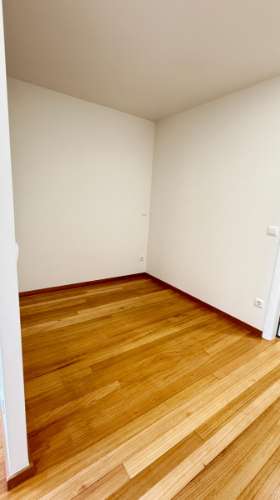 Apartamento T0+1 em plena Rua da Constituição!