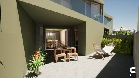 Moradia T3 + Escritório em Condomínio Privado com Piscina