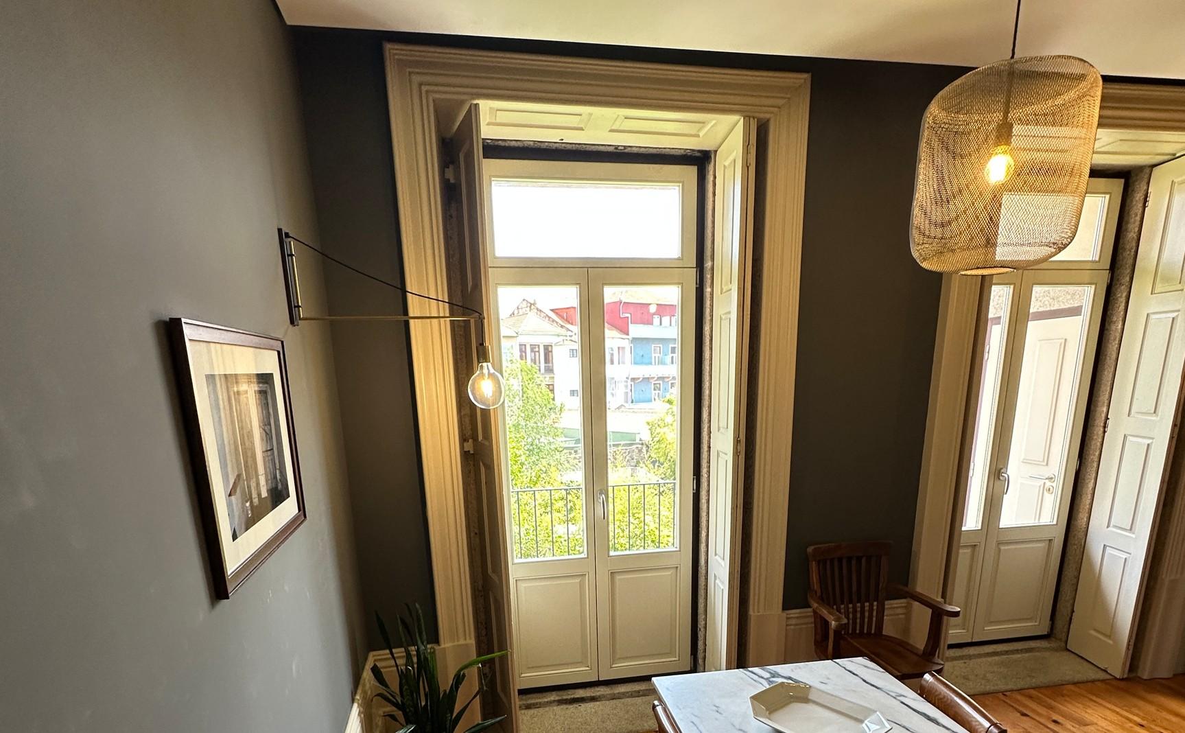 Apartamento estúdio em apart-hotel com rentabilidade garantida! (Porto)