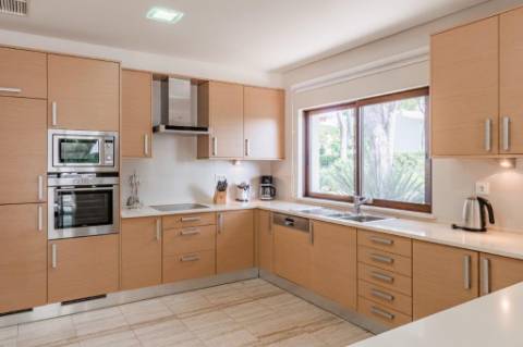 Moradia T4 na Praia da Falésia