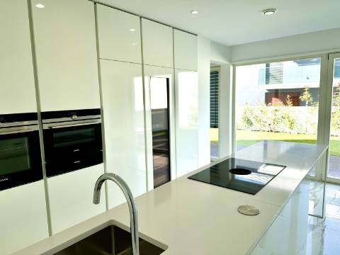 Moradia T3 premium em condomínio fechado em Leça da Palmeira