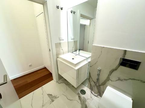 Moradia T3 premium em condomínio fechado em Leça da Palmeira