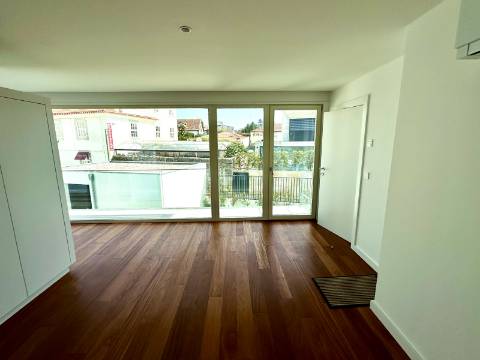 Moradia T3 premium em condomínio fechado em Leça da Palmeira