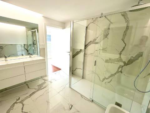 Moradia T3 premium em condomínio fechado em Leça da Palmeira