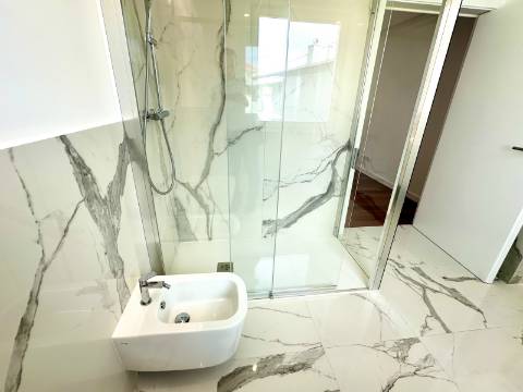 Moradia T3 premium em condomínio fechado em Leça da Palmeira