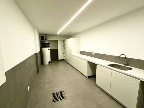 Moradia T3 premium em condomínio fechado em Leça da Palmeira