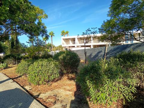 Moradia V3 Exclusiva no Centro de Loulé