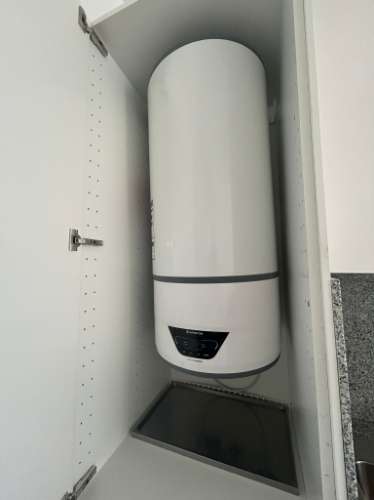 Novo apartamento T1, mobilado e equipado, próximo da FEUP e do Centro Comercial Parque Nascente.