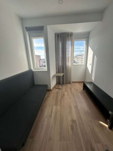 Novo apartamento T1, mobilado e equipado, próximo da FEUP e do Centro Comercial Parque Nascente.