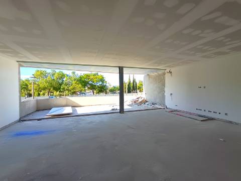 Moradia V3 Exclusiva no Centro de Loulé