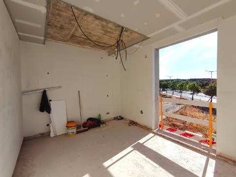 Moradia V3 Exclusiva no Centro de Loulé