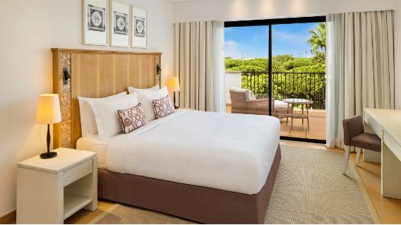 Apartamento T2 com Vista para Piscina