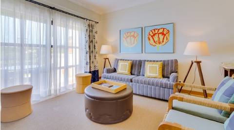 Apartamento T2 com Vista para Resort e Jardim