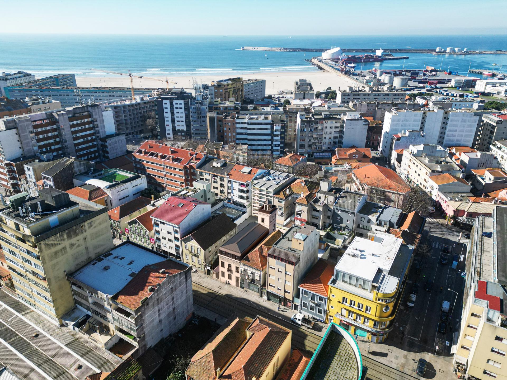 T0+1 Exclusivo a 2 minutos a pé da Praia de Matosinhos