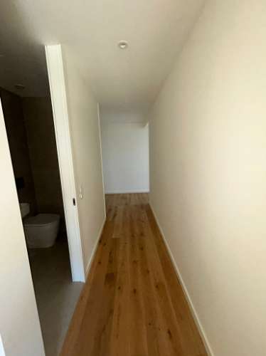 Luxuoso Apartamento T3 em Condomínio Fechado com Piscina, Jardim Privativo e Zonas de Lazer em Águas Santas