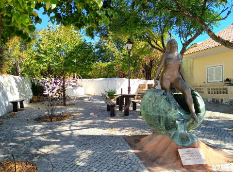 Conjunto residencial em aldeia pitoresca do Algarve