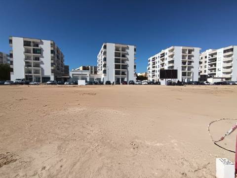 Terrenos para construção de moradias entre o Mar, a Cidade e a Natureza - Lagoa