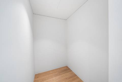 Moradia T3 Duplex com Jardim, Varanda e Garagem em Condomínio Privado na Foz