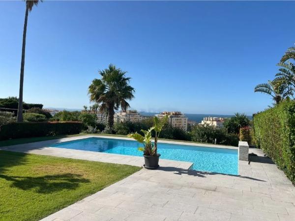 Moradia T3 - Cascais - Parede