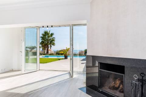 Moradia T3 - Cascais - Parede