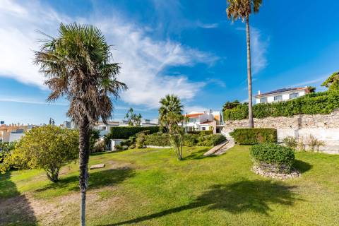 Moradia T3 - Cascais - Parede