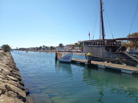 Luxo Frente ao Mar: Apartamento T2+1 em Lagos