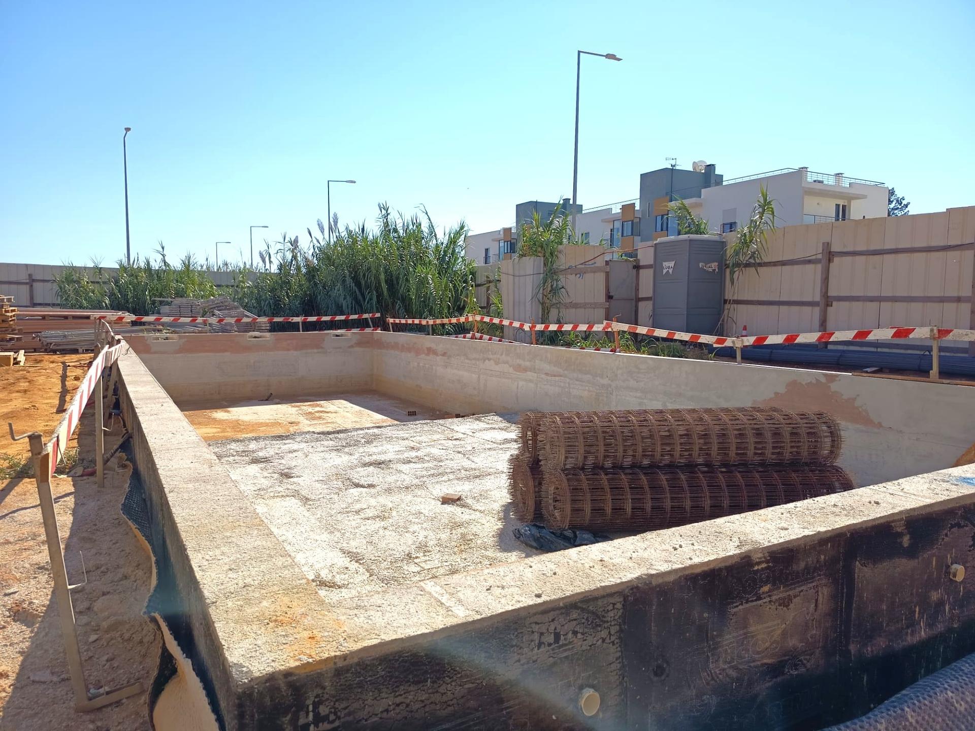 Luxo Frente ao Mar: Apartamento T2+1 em Lagos