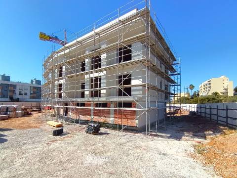 Luxo Frente ao Mar: Apartamento T2+1 em Lagos