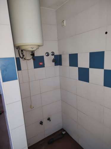 Estabelecimento comercial em Loures