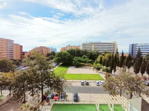 T1+1 em Vilamoura: Investimento e Estilo de Vida Num Só Apartamento