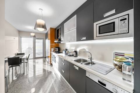 Apartamento T4 como novo, em condomínio de alto padrão