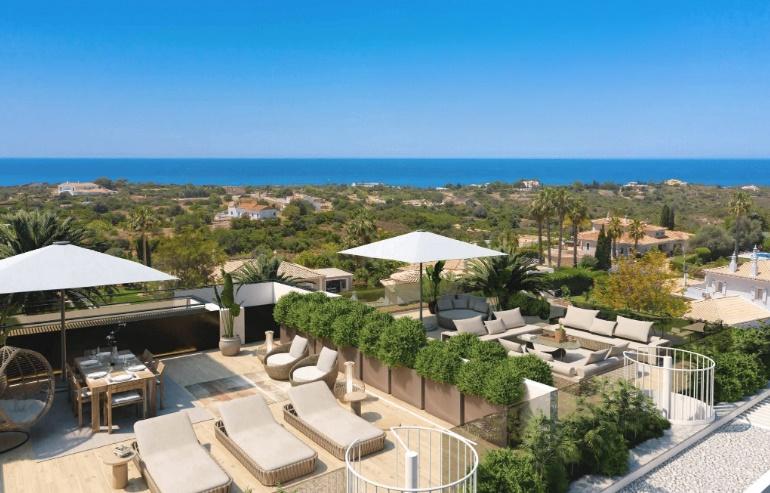 Penthouse T2+2 com Terraço Privado e Vista Mar