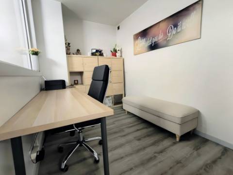 Excelente T2+1 com 2 suítes, totalmente renovado no centro de Gaia