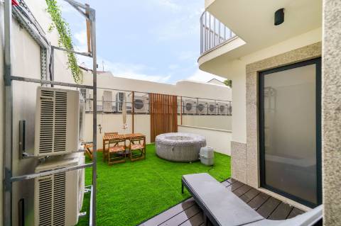 Excelente T1+1 junto a Ponte Dom Luis I na cidade do Porto com Rentabilidade Garantida