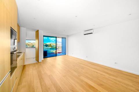 Apartamento T2 novo com varandas em Matosinhos Sul