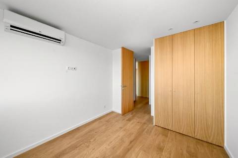 Apartamento T2 novo com varandas em Matosinhos Sul