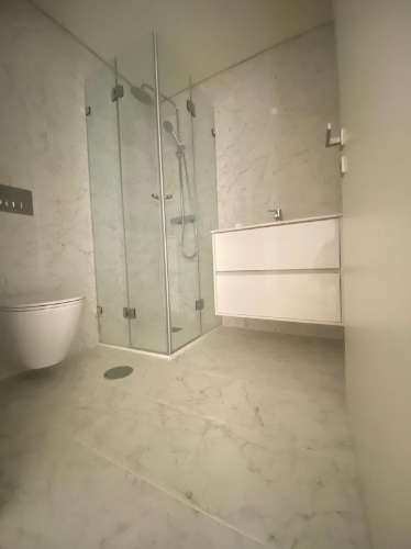 Apartamento T3 Moderno com Varanda e Garagem no Coração do Porto