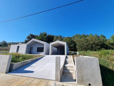 Moradia T3 de Luxo - Nova Construção, Chave na Mão!