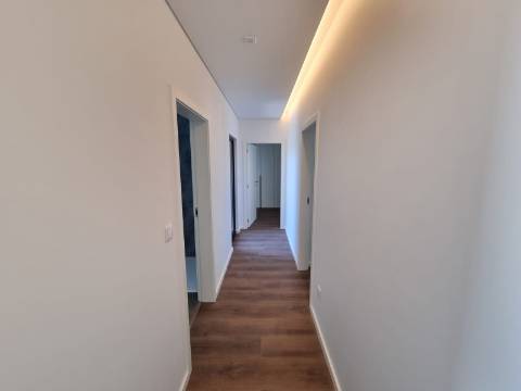 Moradia T3 de Luxo - Nova Construção, Chave na Mão!