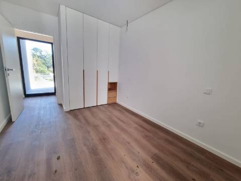 Moradia T3 de Luxo - Nova Construção, Chave na Mão!