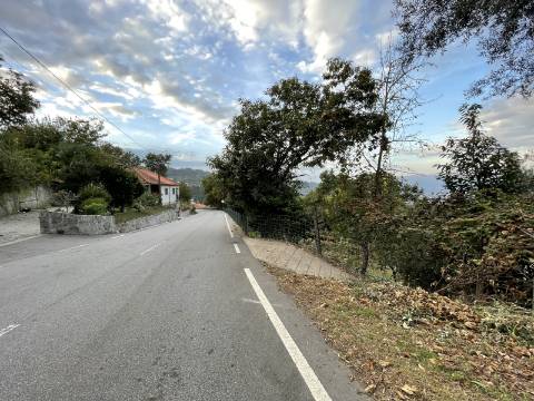 Terreno p/ Construção em Grovelas, Ponte da Barca