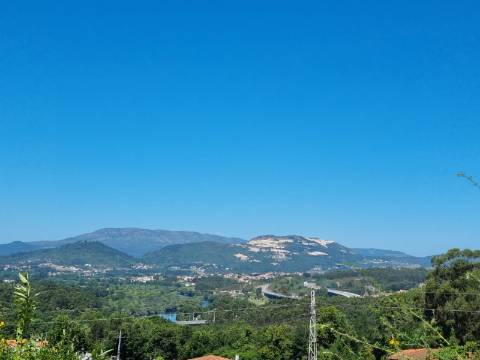 Terreno na Ribeira com de 1,46 Hectares