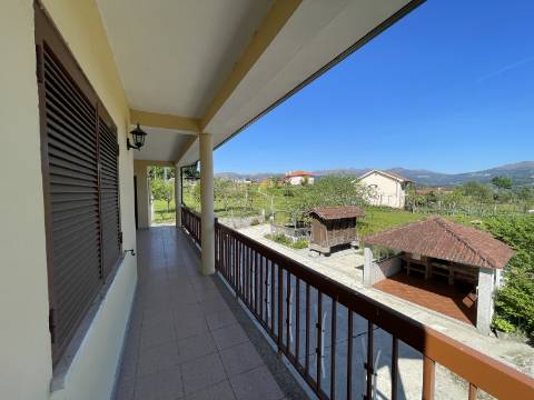 Moradia V6 em Prozelo, Arcos de Valdevez