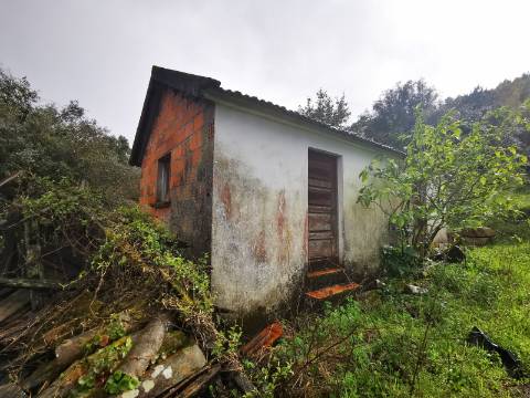 Moradia para Restauro em Ponte de Lima